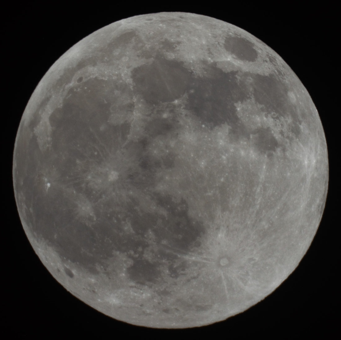 The Influence of the Full Moon — Where Science Meets Spirit